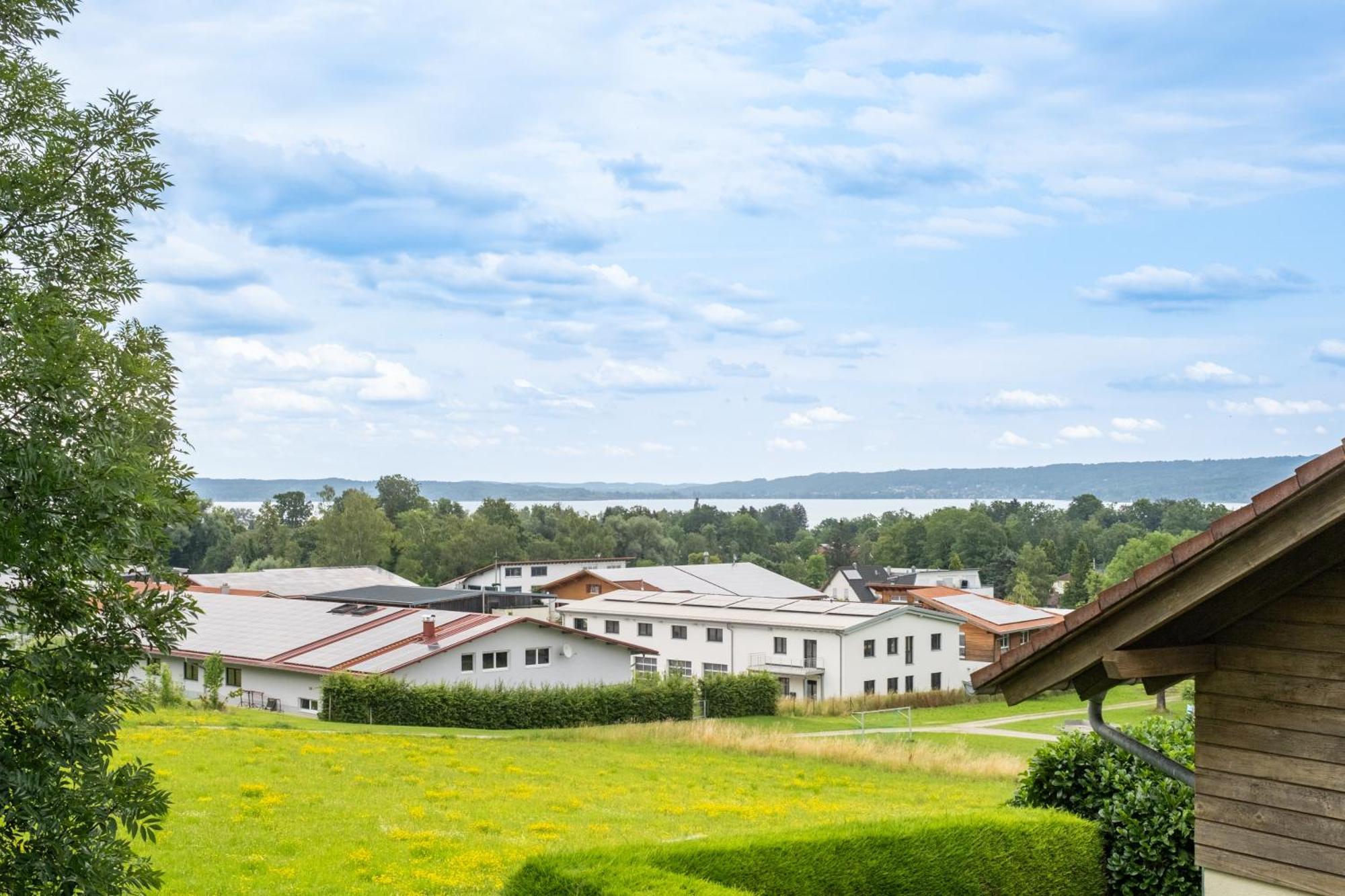 Gemuetliches Wohlfuehl-Apartment Mit Perfektem Seeblick Diessen am Ammersee Exterior photo